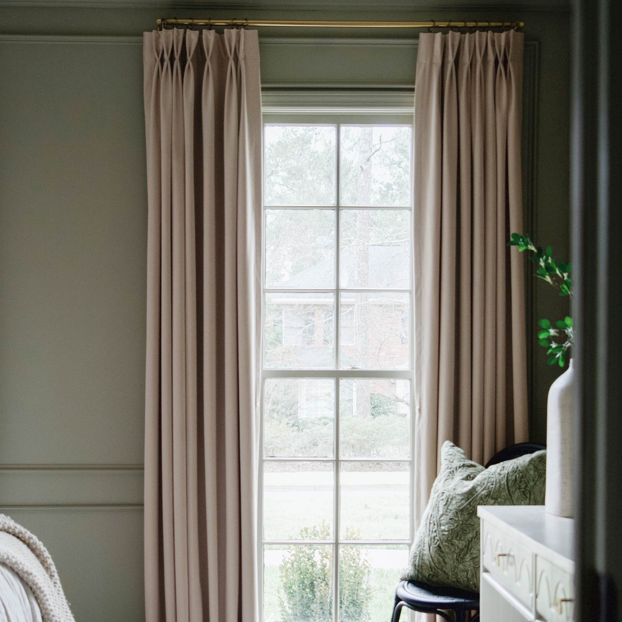 Custom Soft Blackout Velvet Curtains | Luxury Light-Filtering Bedroom Drapes