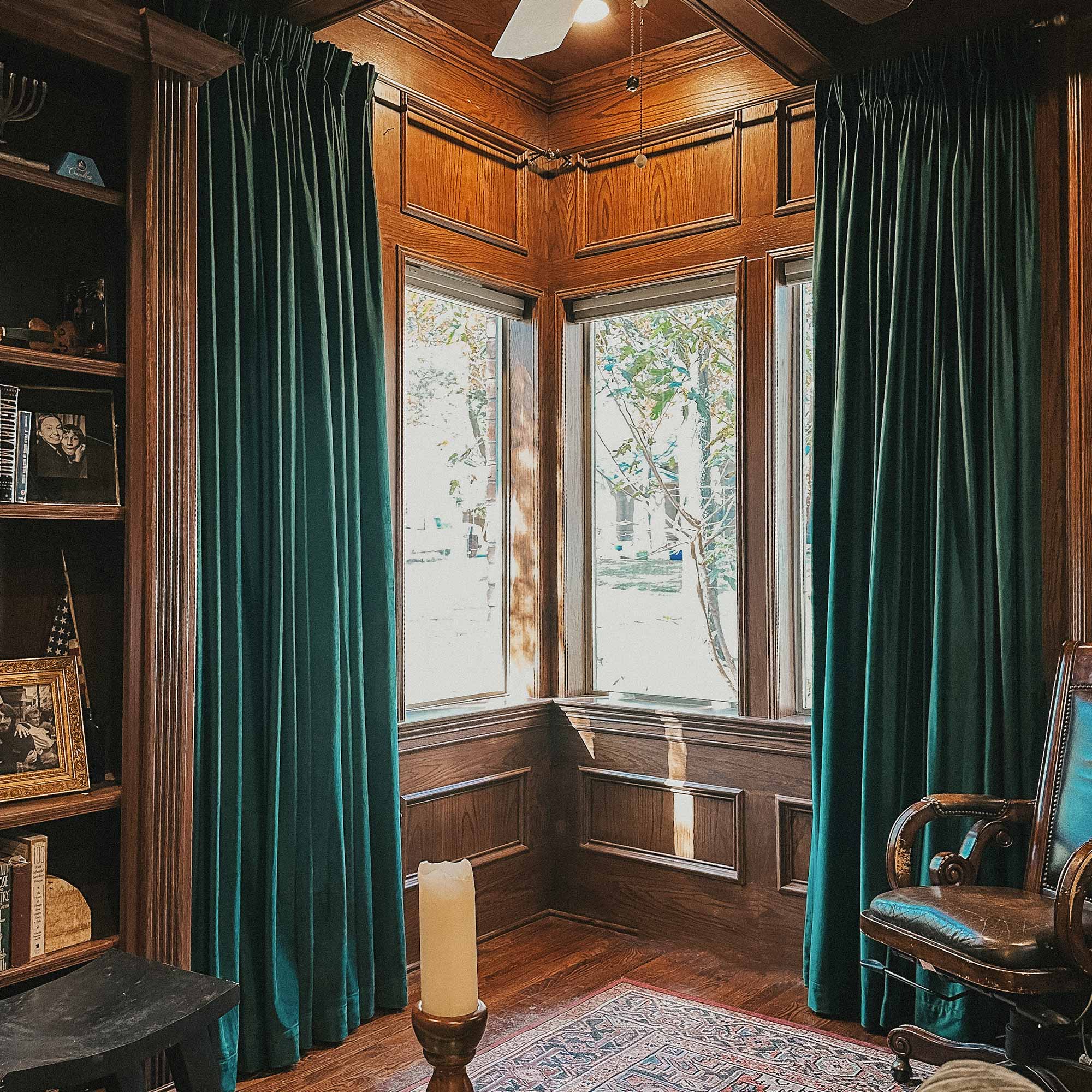 Custom Modern Velvet Curtains – Luxe Light Blocking & Elegant Home Décor
