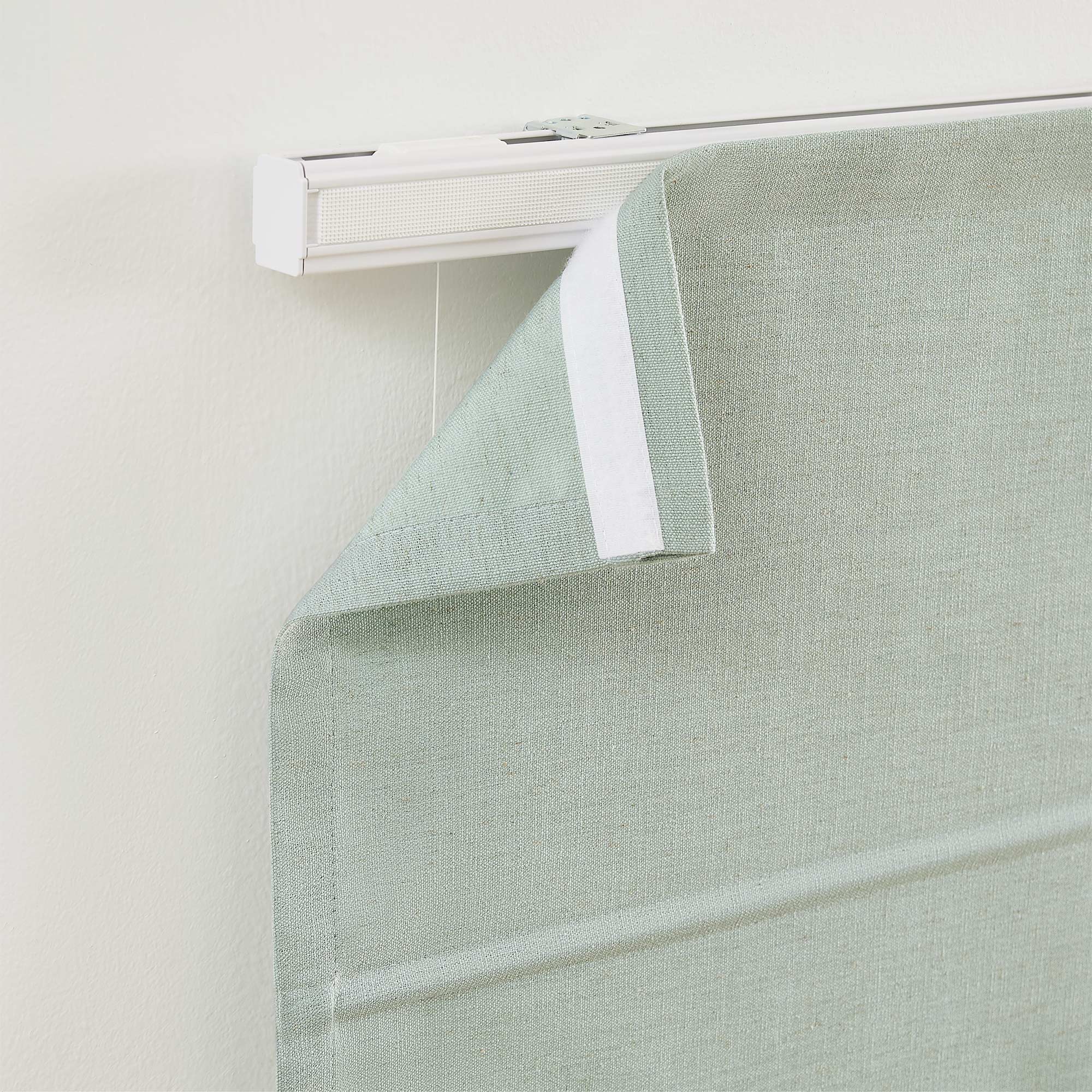 Custom Cordless Linen Roman Shades